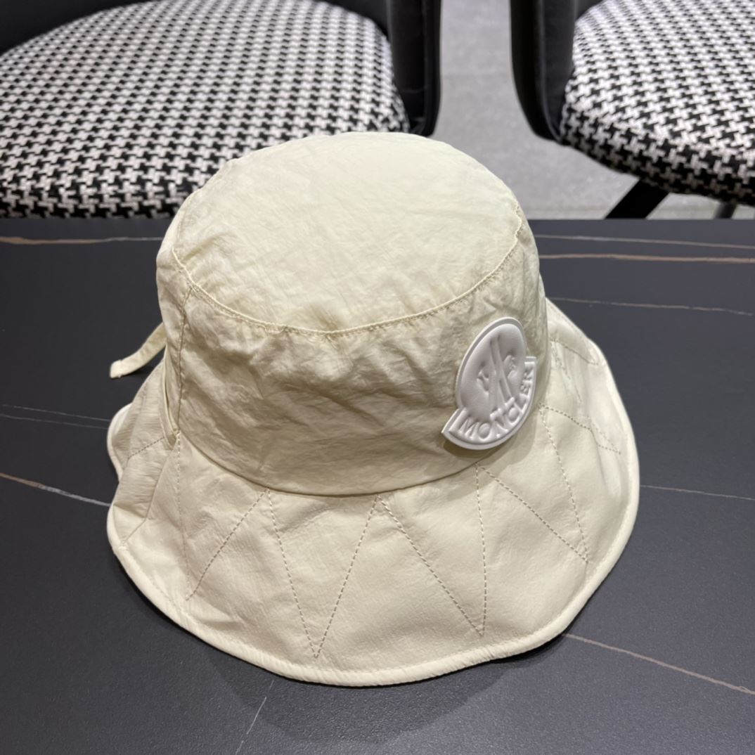 Moncler Caps